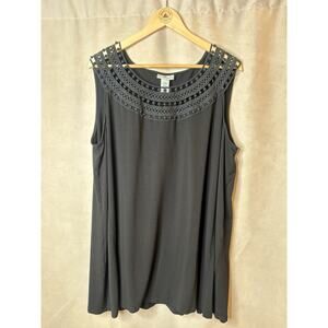 Catherines Black Sleeveless Tank Top 2X Crochet Lace Neckline Flowy Plus Size